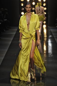 Rock Dress, Alexandre Vauthier, Couture Week, Yellow Fashion, Looks Style, Milan Fashion, London Fashion Week, Yellow Dress, New York Fashion Week