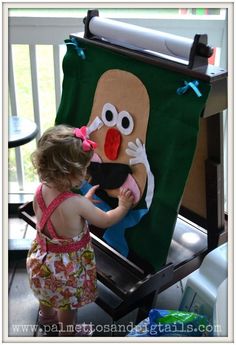 DIY Mr. Potato Head Felt Board - what a fantastic idea for busy fingers and sensory play Mr Potato Head Felt, Diy Mr Potato Head, Felt Activity Board, Mighty Mike, Felt Board Stories, Mr Potato, Mr Potato Head, Potato Head, Activity Board