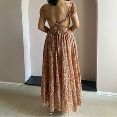 Free People Rust Floral Ultraviolet Maxi Dress. Only Worn Once, So It's Basically Brand New! Womens Casual Outfits, Free People Dresses, Orange White, Ultra Violet, Color Orange, Perfect Dress, Casual Women, Formal Dresses Long, Rust