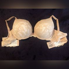 Torrid 44c Underwire Bra Cream/Flesh Color With Lace. Straps Are Detachable In The Back To Have Straps Straight Or Crisscross. I Might Have Worn Once, Practically Brand New. Elegant Beige Bra For Spring, Beige Push-up Bra With Lined Body, Beige Lace Stretch Bra, Beige Stretch Lace Bra, Beige Lace Push-up Bra, Feminine Beige Bra For Wedding, Feminine Beige Wedding Bra, Elegant Beige Bra With Lined Body, Elegant Lined Beige Bra