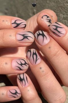 Nail design for guys. Source: bertmuss bertmuss... Valentine Nails Inspo Short, Guys Manicure Design, Mail Manicure Designs, Black And White Nail Designs Men, Nails Inspiration For Men, Black Nails Men Design, Nails For Men Aesthetic, Men Nails Aesthetic, Nails For Man Hands