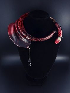 Dragon necklace, Mother of Dragons inspired necklace, cosplay jewelry, fantasy necklace, jewelry gift set, red dragon, gothic jewelry, LARP by BCJdesign on Etsy Medieval Fantasy Jewelry, Dragon Inspired Outfits, Dragon Queen Costume, Targaryen Jewelry, Fantasy Jewelry Necklace, Crystal Horns, Black And Red Dragon, Dragon Choker, Dragon Outfit