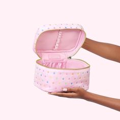 This must-have silhouette features a top handle & zip-around closure for easy toting & easy storing of your favorite full-sized makeup & skincare products. Beach Vanity, Preppy Makeup, Stoney Clover Lane, Stoney Clover, Vanity Case, Makeup Case, Skincare Products, Top Handle, Makeup Bag