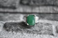 Stone-natural faceted emerald Size-12mm length 9.5mm width Silver-925 silver  Shape-square Shipping Item shipped in1-3 days  Item delivery time is 12-20 days Emerald Anniversary, 15 Rings, Smaragd Ring, Natural Emerald Rings, Green Emerald Ring, Emerald Stone, Emerald Engagement Ring, Natural Emerald, Emerald Ring