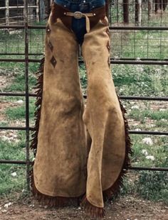 Handmade Cowgirl Chap Buck Skin Suede Leather Pant Rodeo Chap Western Leather Chap Suede Gifts For Her , Gifts For Women Handmade Rodeo Cowboy Style Suede Leather Pant Chap Mountain Cowgirl Western Cowboy chaps Description and Features An authentic, high quality and great value item. You're only paying a couple of extra for a real leather product- we never compromise on the quality so you may buy with full confidence. Professionally designed and manufactured with great attention to Men Suede Western Style Leather Pant With Fringes. All Colours are available on demand * Size Type: Regular * Handmade Yes * Outer Shell Material: Suede and its thickness is 1.5 mm * Style: Western Style * Closure: Zipper * Theme: Western * Fit: Regular * Type: Cowboy Pant * Department: Unisex * Stich Material: Leather Chaps American Legend Rider, Bachelorette Chaps, Edc Chaps, Mountain Cowgirl, Cowgirl Chaps, Cowboy Chaps, Western Cowgirl Style, Cowboy Pants, Cowboy Outfits