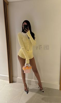 Capri Tights Outfit, Detty December Outfits, Tokyo Outfits Black Women, Night Outfits Aesthetic, Fendi Outfits, Museum Outfit Ideas, Platform Heels Outfit, White Heels Outfit, Virgo Season