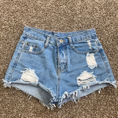 Practically Brand New! Distressed! Two Front Pockets & Two Back Pockets! Cute Outfits With Shorts, Casual Preppy Outfits, School Clothes, Lili Reinhart, Summer 24, Summer Fits, Back To School Outfits