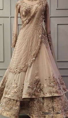 Desi Wedding Dresses, Latest Bridal Dresses, Bridal Dresses Pakistan, Pakistani Wedding Outfits, Pakistani Fancy Dresses, Engagement Parties, Fancy Dresses Long, Modest Dresses Casual, Bridal Dress Fashion