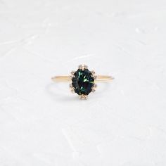 |14k Yellow Gold Green Sapphire Rings With Halo Setting, Green Sapphire Ring With Center Stone, Setting Drawing, Australian Sapphire, Rays Of Light, Gia Certificate, Basket Setting, Velvet Ring Box, Twisted Band