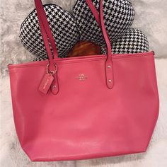 Coach City Zip Tote In Crossgrain Leather F37785 Dahlia Brand New With Tag. Coach Style # F37785 Details Crossgrain Leather Inside Zip, Cell Phone And Multifunction Pockets Dogleash Closure, Fabric Lining Handles With 9 1/2" Drop 17 1/2" (L) X 11 1/2" (H) X 6 1/4" (W) Authentic! Luxury Pink Pebbled Leather Bag, Pink Textured Leather Shoulder Bag For Travel, Classic Pink Textured Leather Shoulder Bag, Pink Leather-lined Satchel Bag, Classic Pink Textured Leather Bags, Pink Bags With Leather Lining For Everyday Use, Pink Bags With Leather Lining For Daily Use, Everyday Pink Bags With Leather Lining, Pink Everyday Bags With Leather Lining