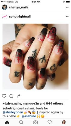 Faded Nails, Neat Nails, Witch Nails, Witchy Nails, Gothic Nails, Halloween Nail Designs, Halloween 2017, Halloween Nail Art