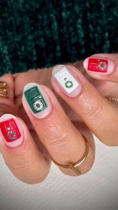 These Christmas Nails Nail Art Ideas – Get Ready to Shine! 💅. Get festive with these stunning Christmas Nails Nail Art ideas that will make your nails the talk of every holiday party! From elegant Christmas Gel Nails to chic Christmas Nails Acrylic, there\'s a look for everyone. 🎅✨ Want something fun and easy? Try Cute Christmas Nails or go with Christmas Nails Easy for a quick, stylish look. Bring on the Festival Nails and show off Her Nails with confidence. If you’re in a rush, Stick On Nai... Holiday Nails Christmas