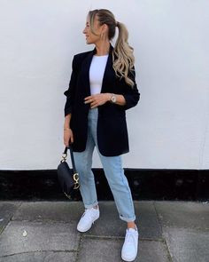 Semi Casual Outfit, Casual Chique Stijl, Blazer Outfits Casual, Casual Outfit Ideas, Blazer Outfits For Women, Semi Casual, Chique Outfits