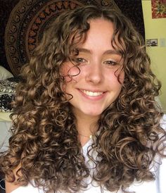 Curly Hair Bangs Face Framing, Long Curly Haircuts With Curtain Bangs, Natural Curls Curtain Bangs, Curly Haired Curtain Bangs, Long Curtain Bangs Curly Hair Natural, Face Framing Layers 2c Hair, Natural Curly Curtain Bangs, Natural Curls With Curtain Bangs, Natural Curly Hair Middle Part