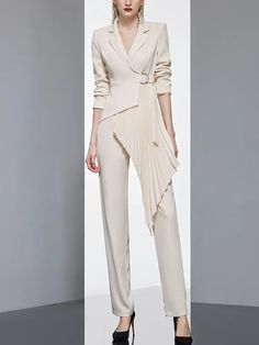 Product Details Introducing the Newest Designer Women's Fashion 2 Piece Pantsuit. This stylish set is perfect for any occasion. Crafted from polyester, it features a turn-down collar, mid waist, and a lace closure. The pants have a flat front style and provide a slim fit. The set is available in apricot and is perfect for the office or a night out. This chic set is perfect for the modern woman. It features a raglan sleeve, ankle-length pants, and a zipper fly. The fabric content is 51% to 70% an Dressy Pant Suits, Pant Suits For Women, Outerwear Women Winter, Vintage Suit, Formal Wear Women, Womens Clothing Patterns, Office Outfits Women, Dressy Pants, Pantsuits For Women