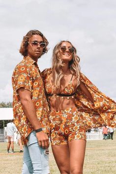 Couple Festival Outfits, Mode Coachella, Looks Hippie, Festival Outfit Inspiration, Festival Outfits Men, Rave Fits, Moda Hippie, Festival Inspo, Festival Outfits Rave