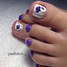 1,332 отметок «Нравится», 1 комментариев — #pedicure_nmr (@pedicure_nmr) в Instagram: «Мастер @panibratova…» Nail Designs Pictures, Makijaż Smokey Eye, Toe Nail Designs, Pedicure Nail Art, Toe Nail Art