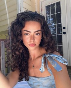 Hairdos For Curly Hair, Curly Hair Inspiration, Curly Hair Cuts, Hair Photo, Dream Hair, Curly Girl, Aesthetic Hair, Pretty Hairstyles