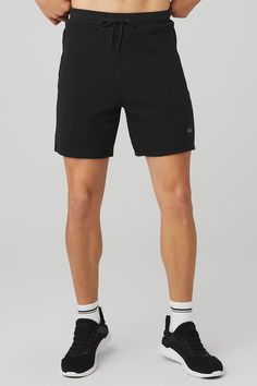 Get amped up. The Quilted Stadium Short is the forward & functional short you’ll reach for again and again. This new every-day staple is moisture-wicking, performance-tested, and unlined for extra airflow. Make it a complete look by paring it with your favorite tank or go-to hoodie. Soft & breathable jacquard fabric Unlined Odor-and water-resistant Designed & uniquely fit for every size Wear-tested by our in-house team for the perfect fit Body Reference, Again And Again, Alo Yoga, Jacquard Fabric, Moisture Wicking, Make It, Perfect Fit, Water Resistant, Size Medium