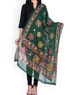 Cotton Dimensions Width: 44 Metres; Length: 2.25 Inches Description Handmade Item Colour - Green WELCOME TO TieDyeDupatta Size:- Length : 2.25 Meters Width : 44 Inches Material: Cotton  ETHNICITY CHUNRI SCARVES DUPATTA  1 PCS SOLID COLOR Dupatta, kutch work Phulkari Work Foil Mirror Dupatta Beautiful Cotton Indian dupatta with a Phulkari Kantha Foil Mirrie traditional chunri Dupatta design. This soli Dupatta scarf has a very soft and light weight fabric. Lightweight scarf womens scarf is perfect Mirror Dupatta, Indian Dupatta, Dupatta Design, Womens Scarf, Kutch Work, Cotton Dupatta, Lightweight Scarf, Fashion Wear, Scarf Styles