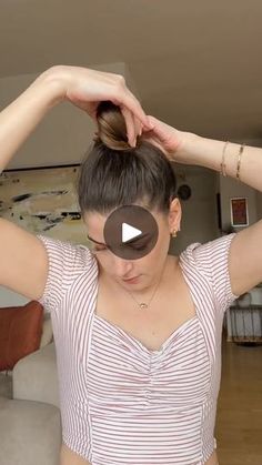 262K views · 6.3K reactions | Quickest bun idea #alixhairdo  #hairhack #HairTok #StyleIdeas #naturalgirl #StyleInsp | Quickest bun idea #alixhairdo  #hairhack #HairTok #StyleIdeas #naturalgirl #StyleInspo | By AlixFacebook Party Music Playlist, Quick Buns, Party Music, Nature Girl, Me Myself And I, Music Playlist, Hair Hacks, Hair And Beauty