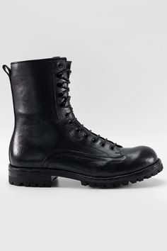 A rebellious and contemporary take to vintage military boots, this high calf boots are robust, comfortable and resolute. Delicate stitching details contrast against its chunky signature Blake stitched St. Moritz dip-dyed sole. With eight metal eyelets and four hiking hooks for ease of wear, these boots are a winter essential design for endless walking. Black Chukka Boots, Black Military Boots, Brown Chukka Boots, Black Hiking Boots, Brown Hiking Boots, Combat Boots Men, Shoe Bags For Travel, Black Combat Boots, St Moritz