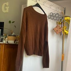 Cute Brown H&M Sweater Cropped Never Worn H&m Brown Tops For Fall, H&m Brown Long Sleeve Tops, Dark Green Crewneck, Black Cable Knit Sweater, Oatmeal Sweater, Owl Sweater, Hm Sweater, Oversized Grey Sweater, Sweater Dress Oversized