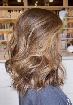 Short Honey Blonde Highlights, Butterscotch Blonde Highlights, Honey Brown Short Hair, Light Brown Hair With Highlights Short, Honey Blonde Hair Short, Partial Highlights For Dirty Blonde Hair, Short Honey Blonde Hair, Honey Highlights On Brown Hair, Light Brunette Hair