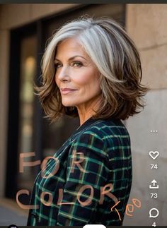 Hairstyles For Over 50 Medium Length, Grey Hairstyles Over 50, 50 Haircuts For Women Over 50, Hair For 50 Year Old Women, Mom Cut Oval Face, Hot Mom Haircut, Layers Around The Face, Layered Haircuts For Women