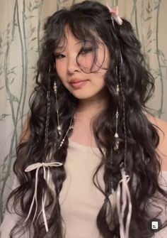 Hair Styles Prom Aesthetic, Hair Styles Cottagecore, Fairy Hair Inspiration, Concert Hair With Bangs, Txt Concert Hairstyles, Fairy Like Hairstyle, K-12 Hairstyles, Hairstyles For Long Puffy Hair, Fairy Prom Hair