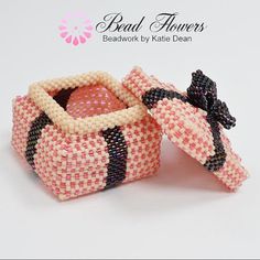 bead flower pot and basket in pink with black accents