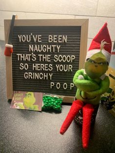 Grinch Elf On The Shelf, Grinch Christmas Ideas, Jar Activities, Elf Trap, Birthday Elf, Elf Stuff, Trendy Interior Design