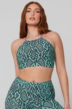 Boa Criss Cross Crop Top Criss Cross Crop Top, One Shoulder Bra, Cross Crop Top, Feeling Secure, Criss Cross Top, Gym Fits, After Workout, Strap Design, Key Hole