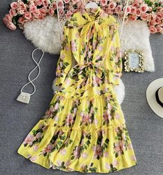 Yellow A line floral dressFabric: blendedColor: yellowSize: S, M, L, XLS length 114 bust 109 sleeve length 50M length 115 bust 113 sleeve length 51L length 116 bust 117 sleeve length 52&ltp&gtXL length 117 bust 121 sleeve length 53&lt/p&gt&ltbr/&gt A Line Floral Dress, Bare Shoulder Dress, Short Frock, Yellow Floral Dress, Dress Tops, Muslimah Fashion Outfits, Muslimah Fashion, Big Flowers, Yellow Floral