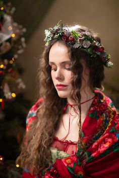 Christmas/ winter hair wreath in natural woodland design with apples and red berries. Hair wreath is made of artificial material, natural material and other arrangement trinkets.   When stored in dry and dark place, our products last 10-15 years. We can also make you other matching accessories. Please message me for more information. :) Photo: Michaela durisova photography, second photographer: Barborka Model: Veronika/ Mix model management ------------------------------------------------------- Adjustable Red Ceremonial Headpiece, Red Christmas Party Headpiece, Christmas Cottagecore, Whimsical Red Winter Hat, Red Hair Flower Crown, Adjustable Red Winter Headband, Woodland Winter, Mixed Models, Red Apples