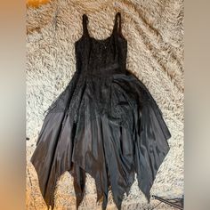 Strength And Beauty Are Destined To Decay, But You’ll Live Forever In This Dress. This Dress Features Black Floral Lace, A Beading On The Top, Zipper In The Back, Black Tulle On The Bottom, And A Slip. The Dress’s Shell Is Made Out Of 33% Polyester And 67% Acetate, The Dress Is In Ok Condition With Its Flaws Being Reddish Discoloration On The Inside Of The Bodice, And Some Stains On The Bottom Of The Dress (See Images). The Price Is Negotiable. If You Have Any Questions Please Do Not Hesitate To Black Embellished Dress For Costume Party, Vintage Black Embellished Evening Dress, Vintage Black Embellished Dress, Vintage Goth Dress, Vamp Dress, Hanky Dress, Vampire Dress, Goth Vampire, Vintage 90s Dress