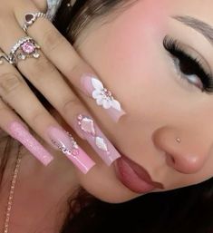 Gold Acrylic Nails, Pretty Nail Art Designs, Long Acrylic Nails Coffin, Really Cute Nails, Acrylic Nails Coffin Pink, Bling Acrylic Nails, Pretty Nail Art, Pink Acrylic Nails, Birthday Nails