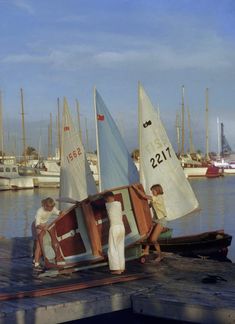 Girls Lifting, Sailing Dinghy, Friend Zone, Slim Aarons, Two Girls, San Diego California, A Boy