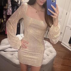 Mini silver sequin dress

 #glamour #holiday #lucyinthesky #sparklydress Dress Glamour, Silver Sequin Dress, Lucy In The Sky, Sparkly Dress, Silver Sequin, Sequin Dress, The Sky, Sequin, Women's Dress