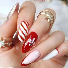 Winter Snowflake Rhinestone Red Glitter Powder Almond Fake Nail Art Christmas Pointed False Nails