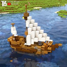 Minecraft Small Boat Build, Sailboat Minecraft, Boat Design Minecraft, Boats In Minecraft, Minecraft Base Ideas Mountain, Minecraft Pirate Ship House, Minecraft Japanese Boat, Ship House Minecraft, Boat Port Minecraft