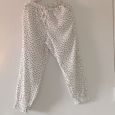 Brand New Chita Pants For Girl. 99% Polyester And 1% Elastane. Cheap Zara Pants With Elastic Waistband, Play Outfit, Cream Pants, Zara Boys, Baby Jeans, Dance Tops, Zara Baby, Boys Denim, Girls Cardigan