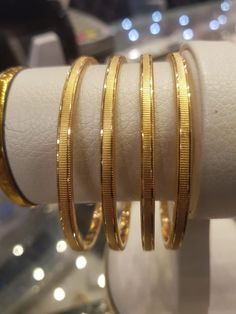 Stylish Gold Bangles, Women Gold Bangles, Bangles Design Gold, Bangles For Women Gold, Necklaces For Her, Plain Gold Bangles, Silver Anklets Designs, Gold Bangles Indian, Gold Jewelry Outfits