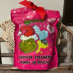 Nip Dr Seuss The Grinch Bag Of 8 Shower Steamers Frosted Apple & Berry Scent Pink, Blue, And Green Colored Shower Steamers Apple Berry, Dr Seuss The Grinch, Christmas Things, Shower Steamers, The Grinch, Christmas Stuff, Dr Seuss, Blue And Green, Bath And Body Works