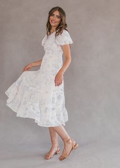 Feminine Flowy Tiered Floral Dress, Spring Cottagecore Tiered Dresses, Feminine Knee-length Tiered Dress, Feminine Flowy Pink Tiered Dress, Jessakae Dress, All Body Types, Dusty Lilac, Lover Dress, Tiered Dresses