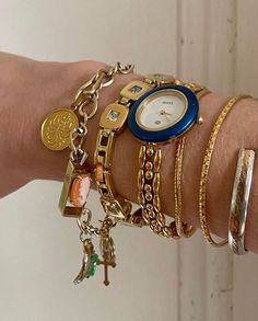 How To Have Style, Casio Vintage, Girl Lifestyle, Jewelry Accessories Ideas, Nail Jewelry, Dope Jewelry, Jewelry Essentials, Funky Jewelry