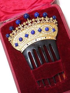 Hair Combs Hairstyles, The Three Graces, Gold Hair Comb, Hair Jewels, Three Graces