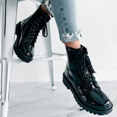 The Time Is Here To Show Off Your Style Game In These Black Combat Boots. This Ankle Boot Silhouette Features Sleek And Shiny Faux Patent Leather That Shapes A Rounded Toe And A Lace-Up Upper (With Matching Hardware) Atop A Thick Platform Lug Sole. A Back Pull Tab Completes This Edgy Yet Trendy Look! ** Bundle Up To Get An Additional 10% Discount ** Condition: Brand New Color: Black Patent Heel Height: 1.5" (Approximately) Fits: True To Size (M) Patent Leather Combat Boots, Soda Boots, Combat Boot Outfits, Combat Boots Black, Taupe Boots, Black Patent Heels, Black Combat Boots, Lace Up Combat Boots, Patent Heels