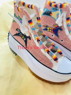 Indigenous Fashion, Beaded Things, Fame Dr, Sweater Fashion, Colorful Fashion, Wedding Sneaker, Women Girl