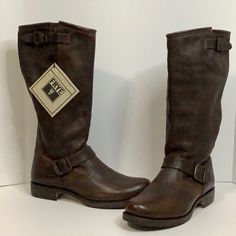 New In Box Size 10 Leather Tall Boots 15” Tall Adjustable Calf Buckle Dark Brown In Color Awesome Frye Boots Leather Combat Boots Women, Shearling Boots Woman, Heeled Combat Boots, Black Leather Combat Boots, Leather Tall Boots, Black Moto Boots, Frye Veronica, Taupe Boots, Leather Hiking Boots